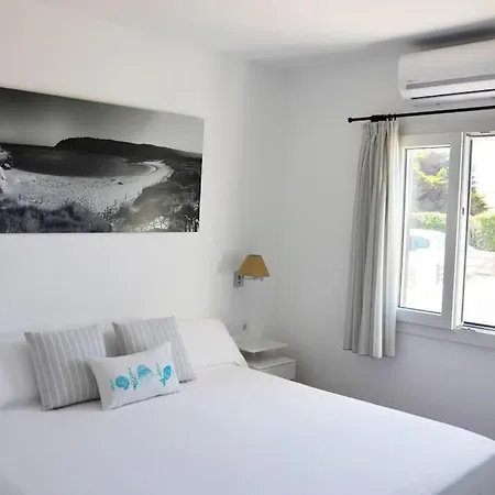 Casa Con Piscina Ciutadella Menorca Farblau Cala en Bosch